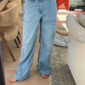 AE Super High-Rise Baggy Wide Leg jeans